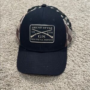 Grunt Style Black and Tan Hat with Patch